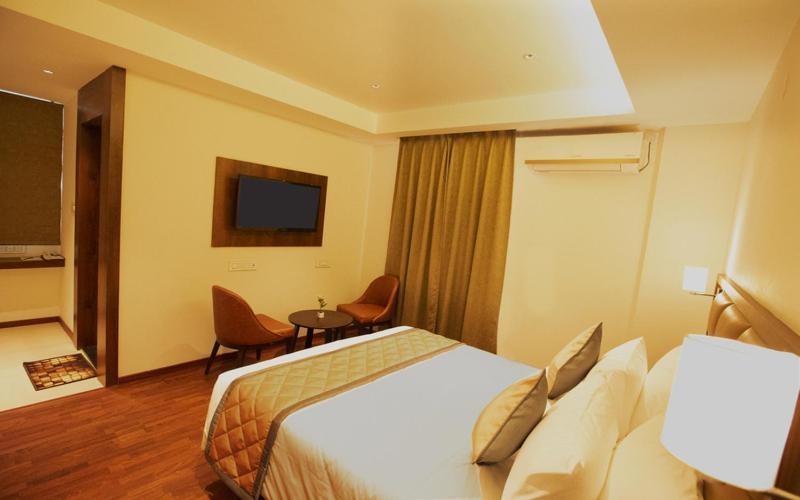 Super Hotel O Nar Comforts Near Ksr Railway Station Бангалор Экстерьер фото