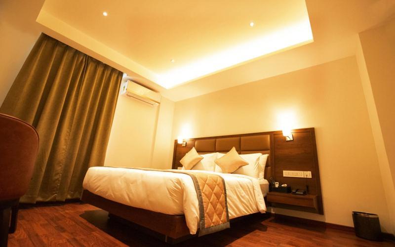 Super Hotel O Nar Comforts Near Ksr Railway Station Бангалор Экстерьер фото