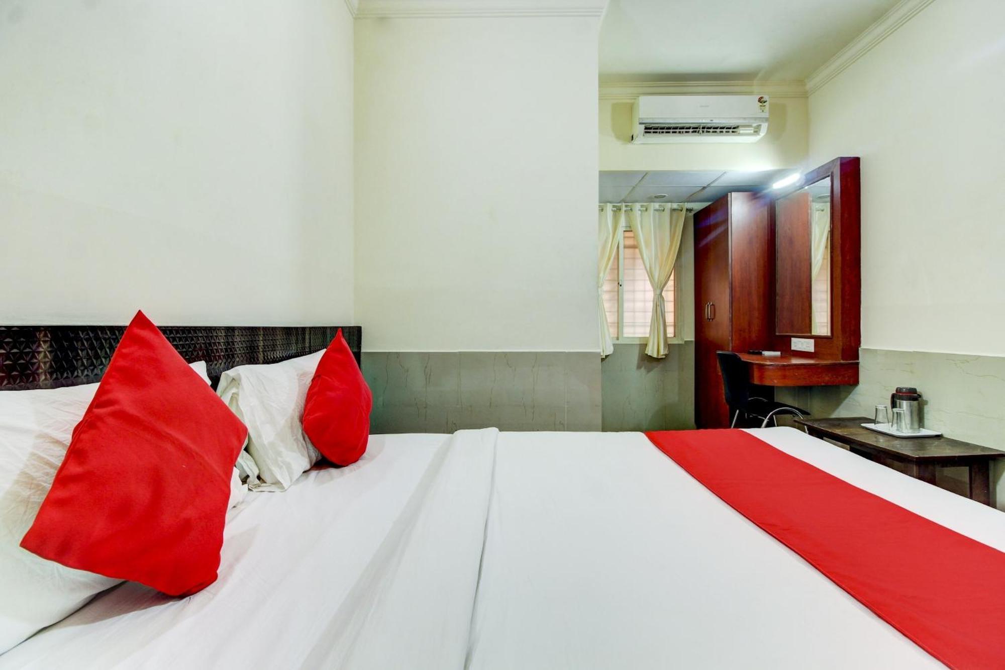 Super Hotel O Nar Comforts Near Ksr Railway Station Бангалор Экстерьер фото